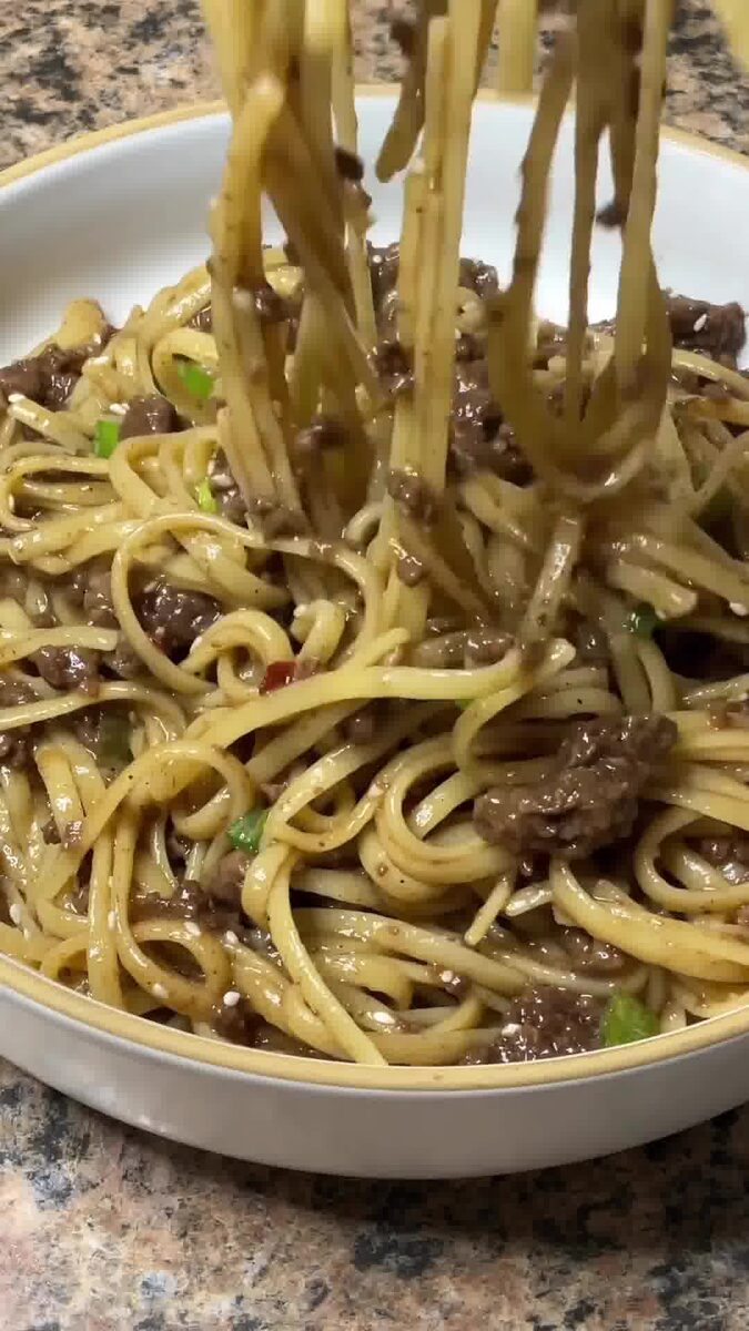 Mongolian Ground Beef and Noodles